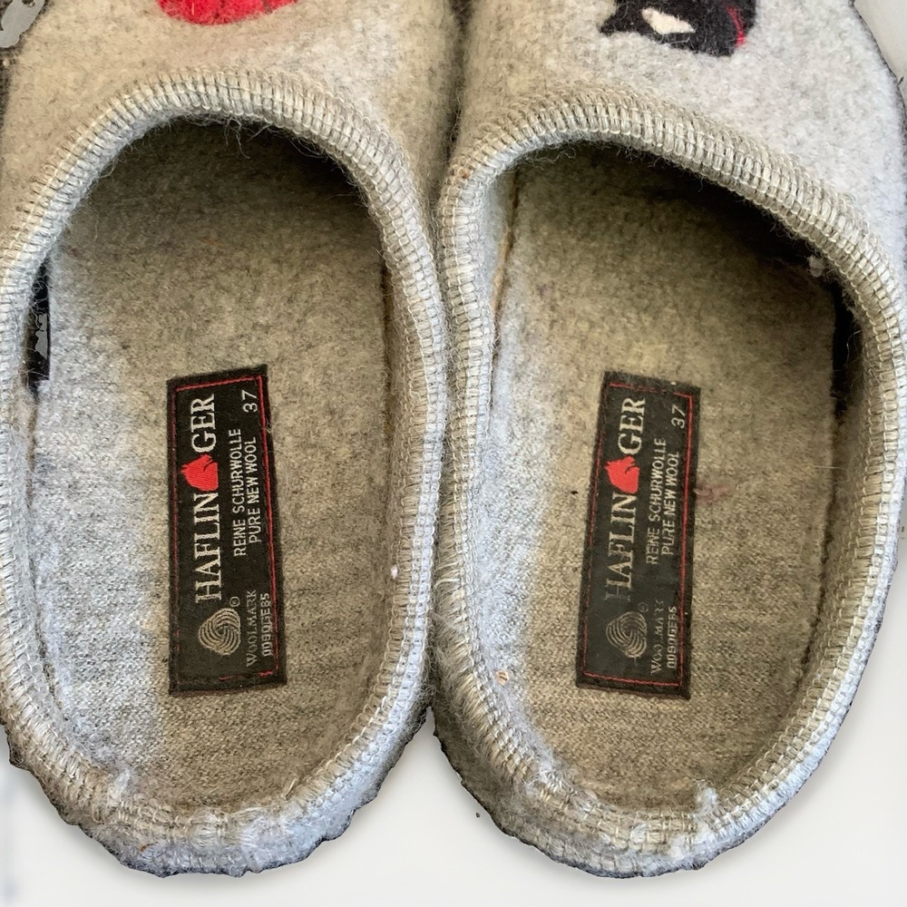 Haflinger Cat Slippers - Picture 4 of 5